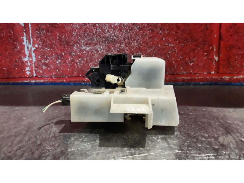 Recambio de cerra. puer. delantero derecha para renault megane i berlina hatchback (ba0) 1.9 dt alize | 01.96 - 12.97 1.9 dt ali