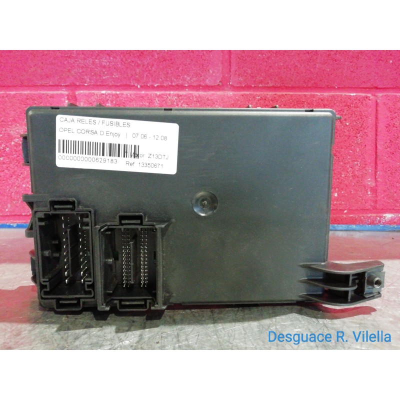 Recambio de caja reles / fusibles para opel corsa d enjoy | 07.06 - 12.08 enjoy | 07.06 - 12.08 referencia OEM IAM 13350671  