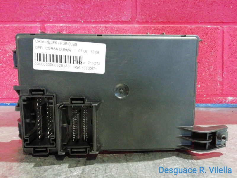 Recambio de caja reles / fusibles para opel corsa d enjoy | 07.06 - 12.08 enjoy | 07.06 - 12.08 referencia OEM IAM 13350671  