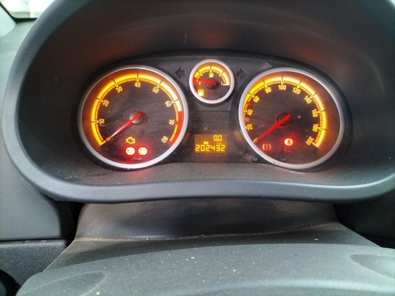 opel corsa d cosmo | 07.06 - 12.10 del año 2006 opel corsa d cosmo | 07.06 - 12.10 del año 2006