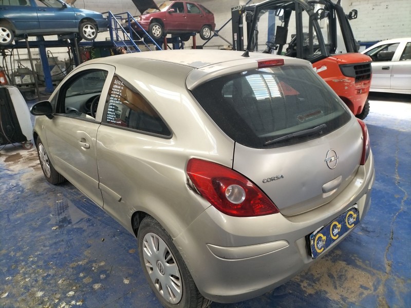 opel corsa d cosmo | 07.06 - 12.10 del año 2006 opel corsa d cosmo | 07.06 - 12.10 del año 2006