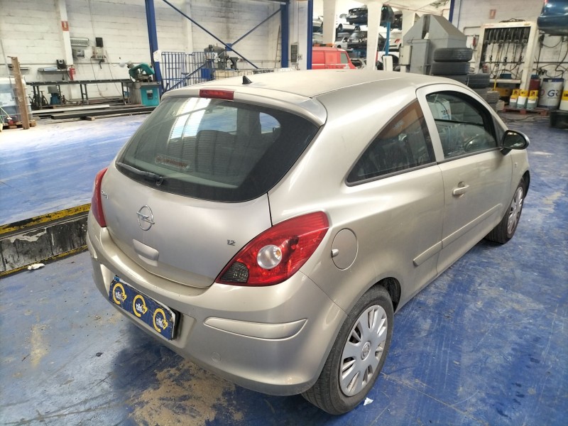 opel corsa d cosmo | 07.06 - 12.10 del año 2006 opel corsa d cosmo | 07.06 - 12.10 del año 2006