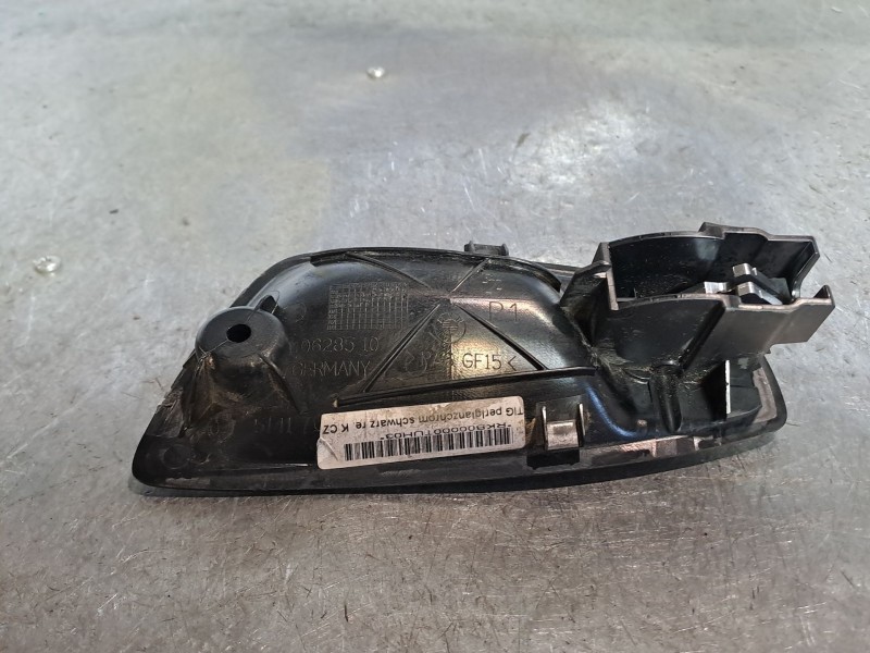 Recambio de maneta interior delantera derecha para bmw serie 1 berlina (e81/e87) 118d referencia OEM IAM    Recambio de maneta interior delantera derecha para bmw serie 1 berlina (e81/e87) 118d referencia OEM IAM