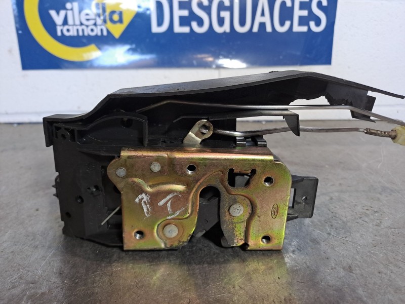 Recambio de cerradura puerta delantera izquierda para ford focus 1.6 trend referencia OEM IAM   