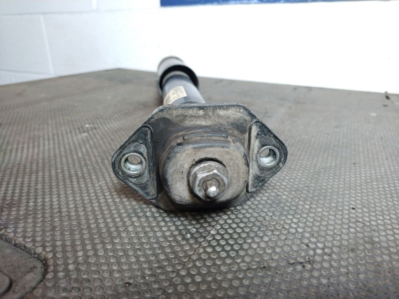 Recambio de amortiguador trasero para bmw serie 1 berlina (e81/e87) 118d referencia OEM IAM 677155501   Recambio de amortiguador trasero para bmw serie 1 berlina (e81/e87) 118d referencia OEM IAM 677155501