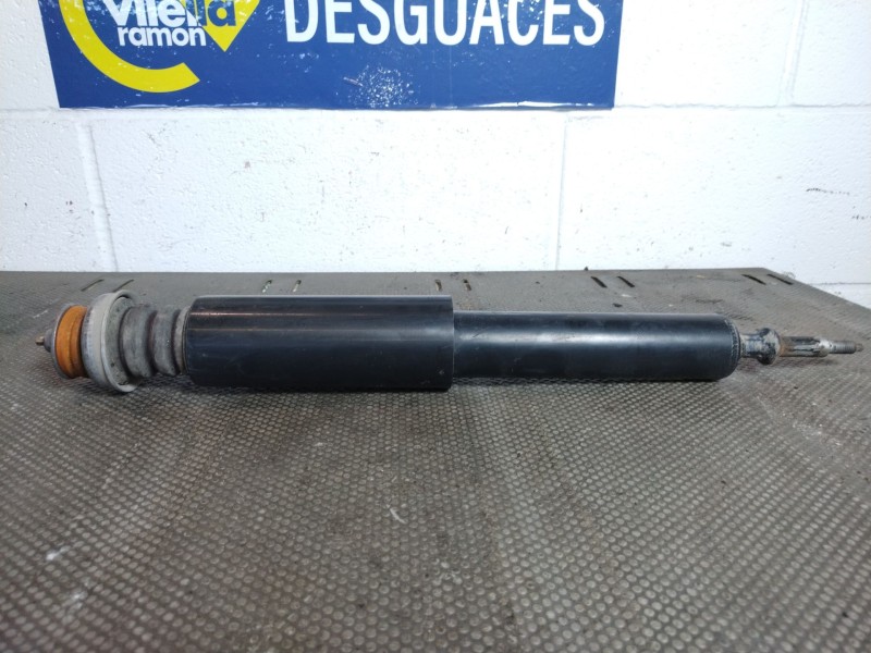 Recambio de amortiguador trasero para bmw serie 1 berlina (e81/e87) 118d referencia OEM IAM   
