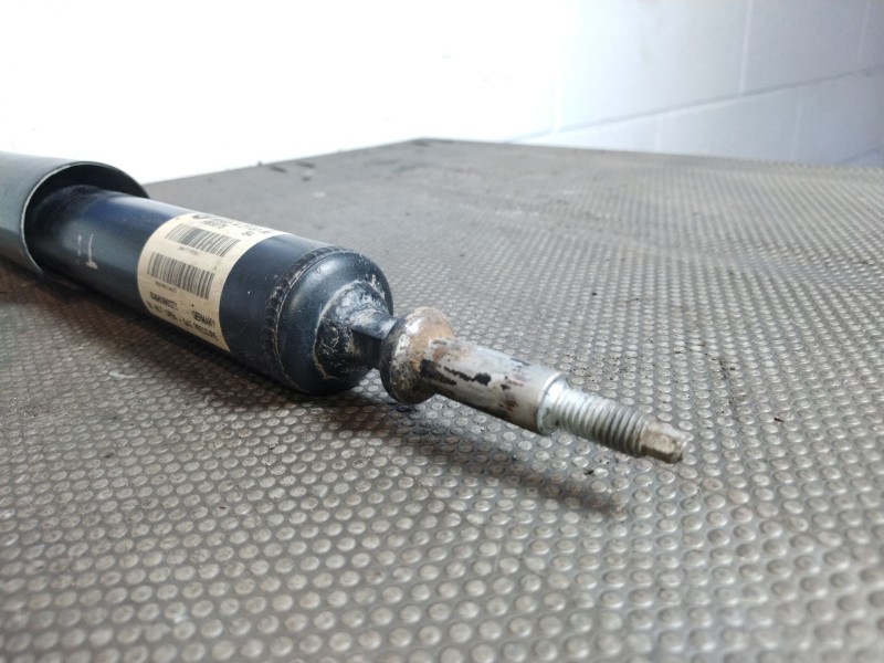 Recambio de amortiguador trasero para bmw serie 1 berlina (e81/e87) 118d referencia OEM IAM   