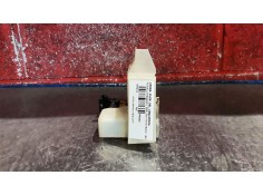 Recambio de cerra. puer. delantero izquierda para renault megane i berlina hatchback (ba0) 1.9 dt alize | 01.96 - 12.97 1.9 dt a 2