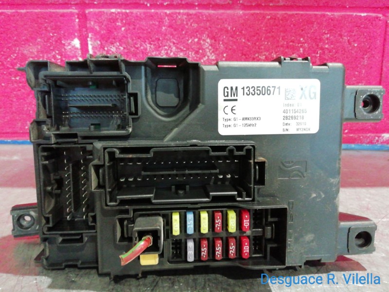 Recambio de caja reles / fusibles para opel corsa d enjoy | 07.06 - 12.08 enjoy | 07.06 - 12.08 referencia OEM IAM 13350671  