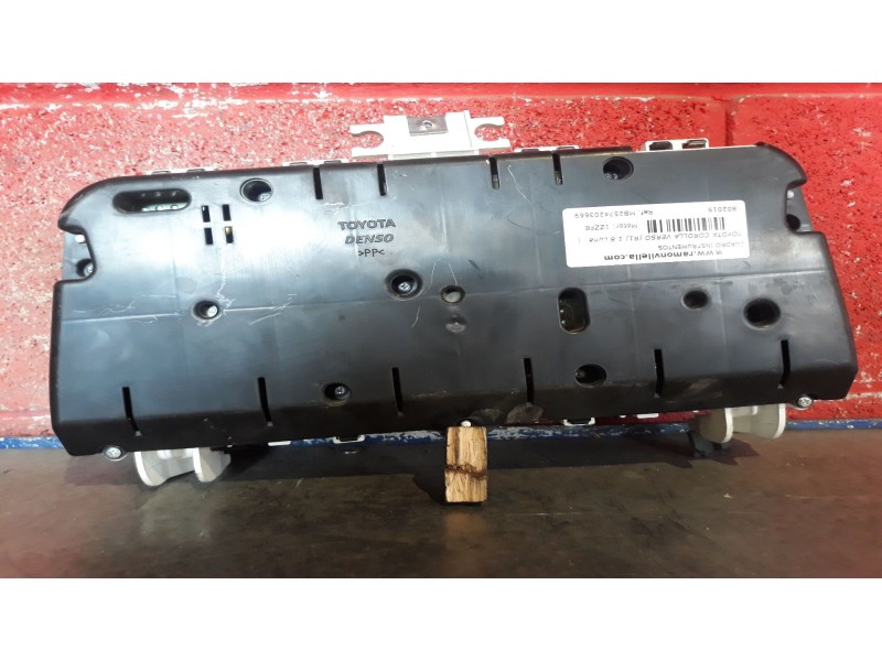 Recambio de cuadro instrumentos para toyota corolla verso (r1) 1.8 luna | 02.04 - 12.09 1.8 luna | 02.04 - 12.09 referencia OEM 