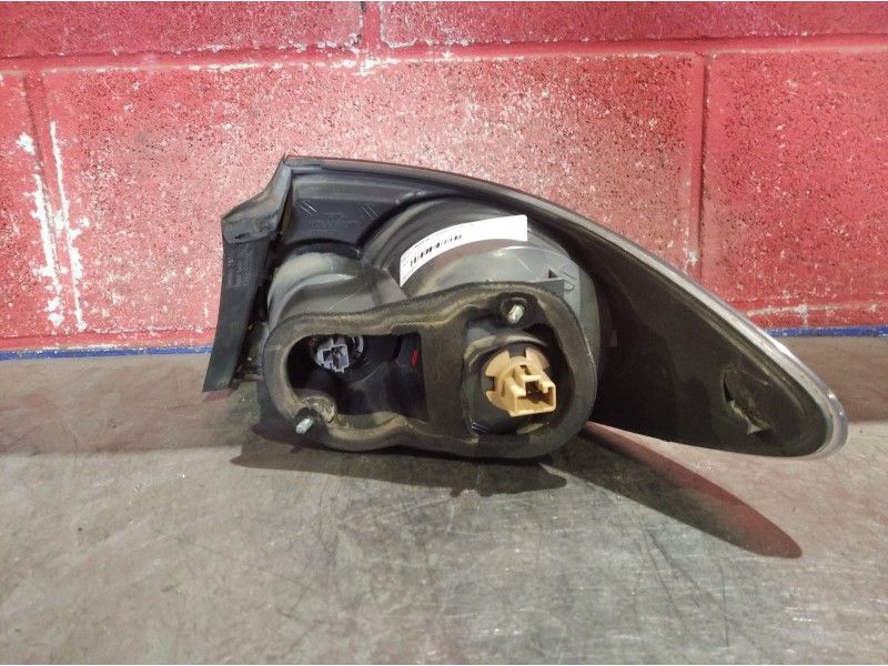 Recambio de piloto trasero izquierdo para mazda 6 berlina (gg) 2.0 diesel cat | 0.02 - ... 2.0 diesel cat | 0.02 - ... referenci