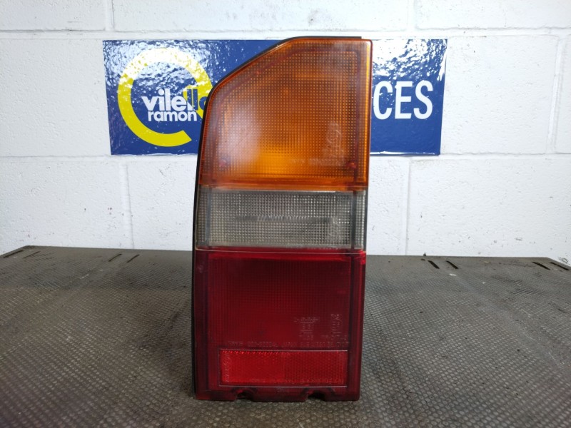 Recambio de piloto trasero izquierdo para suzuki vitara cabrio (et, ta) 1.6 i 16v referencia OEM IAM    Recambio de piloto trasero izquierdo para suzuki vitara cabrio (et, ta) 1.6 i 16v referencia OEM IAM