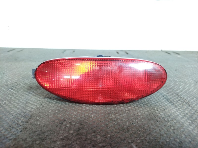Recambio de faro antiniebla trasero derecho para peugeot 206 berlina xn referencia OEM IAM    Recambio de faro antiniebla trasero derecho para peugeot 206 berlina xn referencia OEM IAM