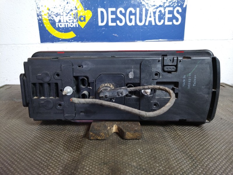 Recambio de piloto trasero izquierdo para mercedes sprinter 313 cdi largo 3.5t referencia OEM IAM    Recambio de piloto trasero izquierdo para mercedes sprinter 313 cdi largo 3.5t referencia OEM IAM