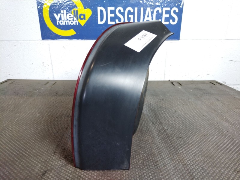 Recambio de piloto trasero izquierdo para audi a3 (8l) 1.8 ambiente referencia OEM IAM    Recambio de piloto trasero izquierdo para audi a3 (8l) 1.8 ambiente referencia OEM IAM