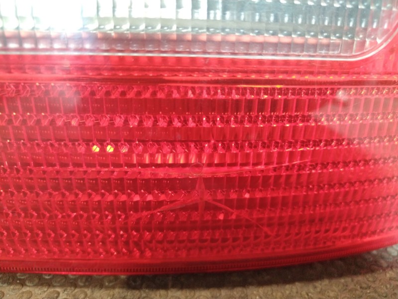 Recambio de piloto trasero derecho para audi a3 (8l) 1.8 ambiente referencia OEM IAM    Recambio de piloto trasero derecho para audi a3 (8l) 1.8 ambiente referencia OEM IAM