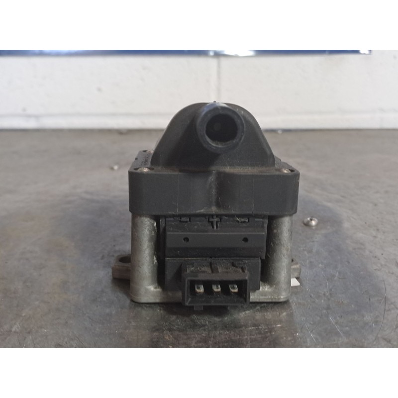 Recambio de bobina encendido para volkswagen golf iii berlina (1h1) 1.6 | 0.91 - ... 1.6 | 0.91 - ... referencia OEM IAM   