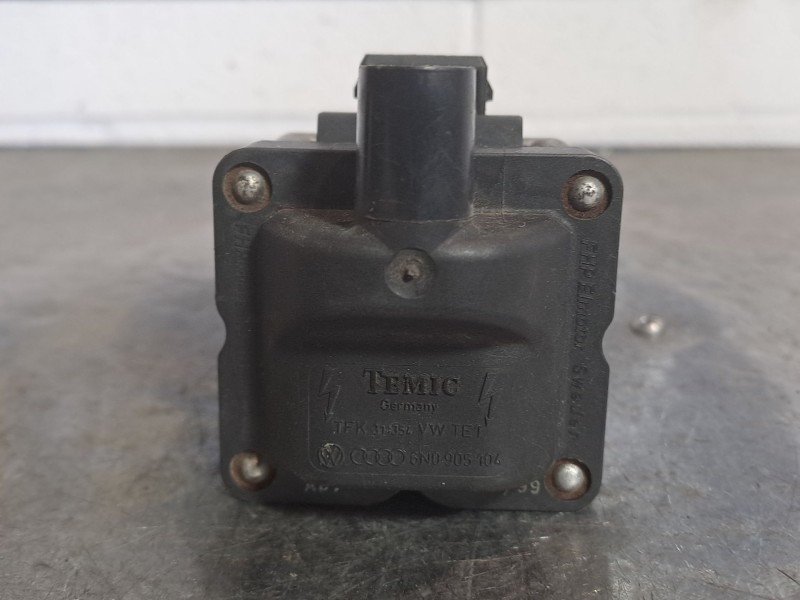 Recambio de bobina encendido para volkswagen golf iii berlina (1h1) 1.6 | 0.91 - ... 1.6 | 0.91 - ... referencia OEM IAM   