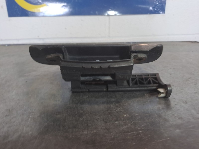 Recambio de maneta exterior delantera izquierda para citroen xsara picasso 2.0 hdi referencia OEM IAM   