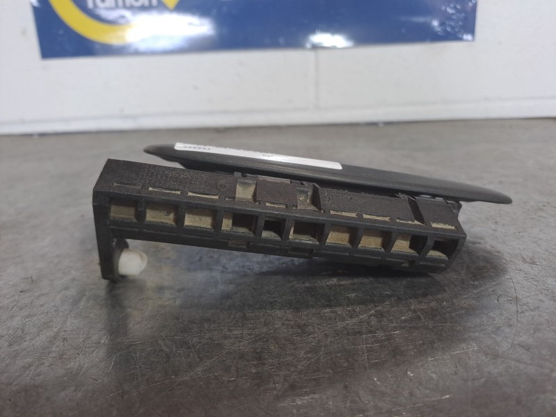 Recambio de maneta exterior delantera izquierda para citroen xsara picasso 2.0 hdi referencia OEM IAM   