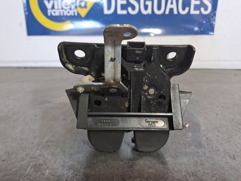 Recambio de cerradura maletero porton para audi a4 avant (b5) referencia OEM IAM    Recambio de cerradura maletero porton para audi a4 avant (b5) referencia OEM IAM