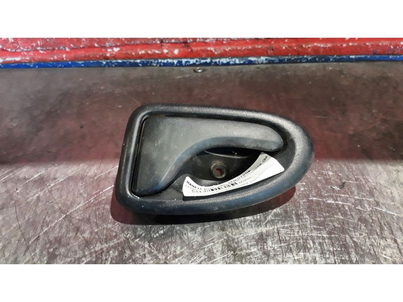 Recambio de maneta inte. delantero izquierda para renault megane i berlina hatchback (ba0) 1.9 dt alize | 01.96 - 12.97 1.9 dt a