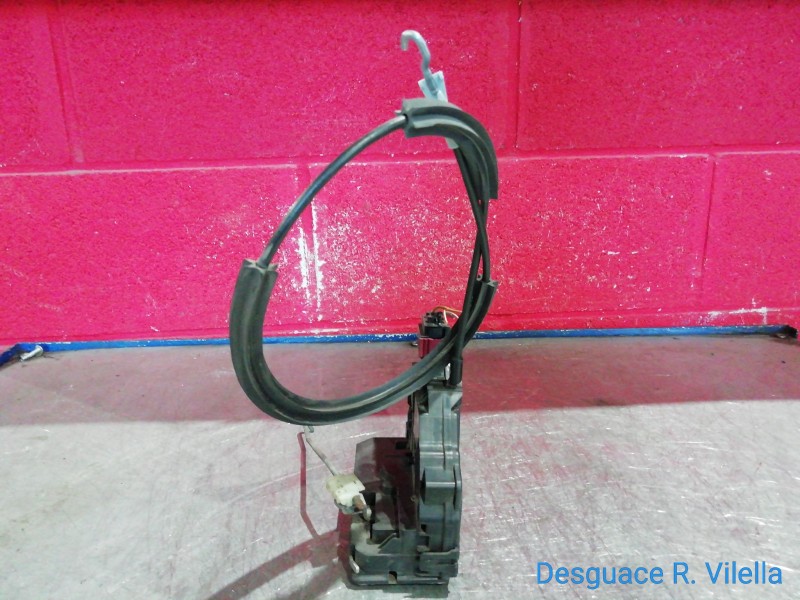 Recambio de cerra. puer. delantero derecha para opel corsa d enjoy | 07.06 - 12.08 enjoy | 07.06 - 12.08 referencia OEM IAM   