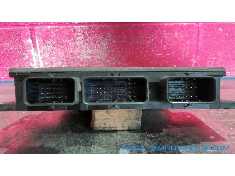 Recambio de centralita motor uce para renault scenic ii 1.5 dci diesel | 0.03 - 0.09 1.5 dci diesel | 0.03 - 0.09 referencia OEM