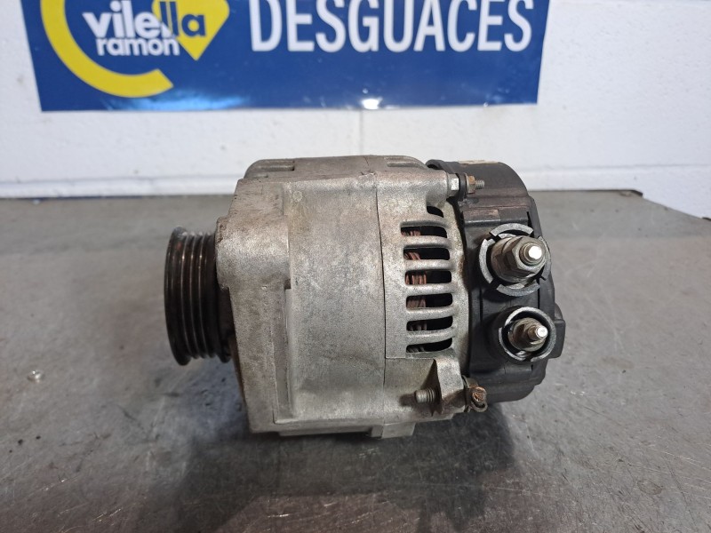 Recambio de alternador para nissan primera referencia OEM IAM EEA221234  