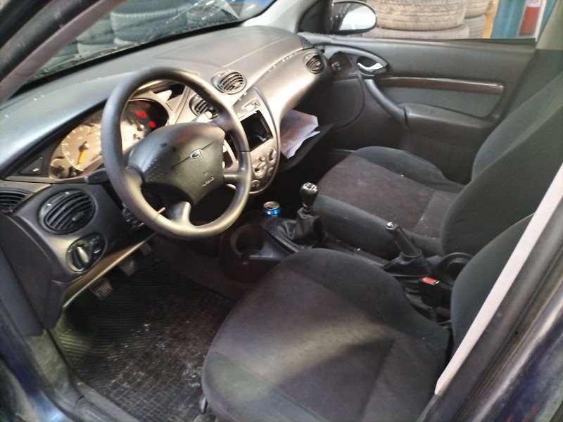 ford focus berlina (cak)  | 0.98 - 0.04 del año 2000