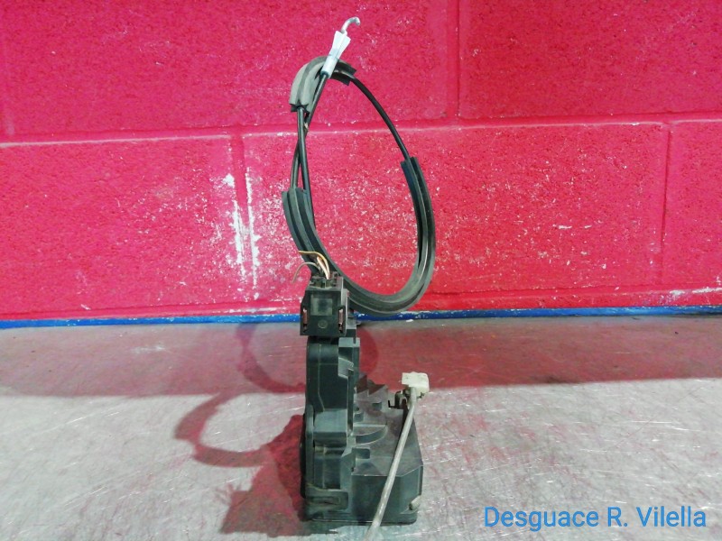 Recambio de cerra. puer. delantero derecha para opel corsa d enjoy | 07.06 - 12.08 enjoy | 07.06 - 12.08 referencia OEM IAM   