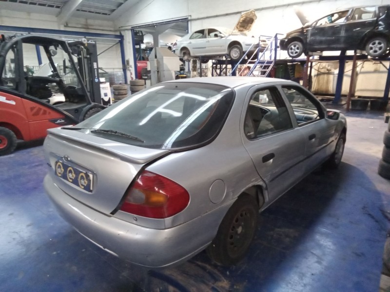 ford mondeo berlina (gd)  | 0.97 - 0.01 del año 1998