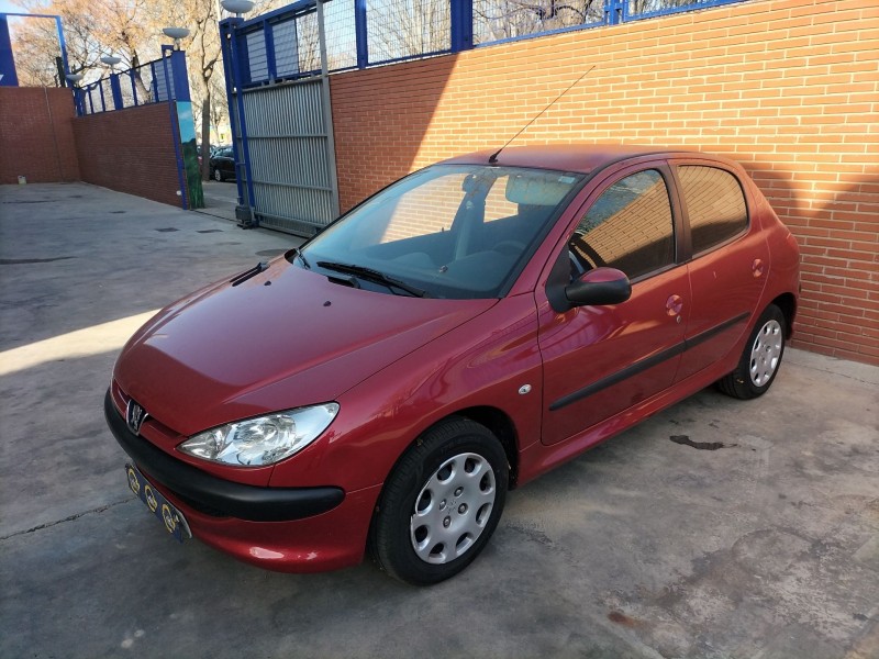 peugeot 206 berlina del año 2005 peugeot 206 berlina del año 2005
