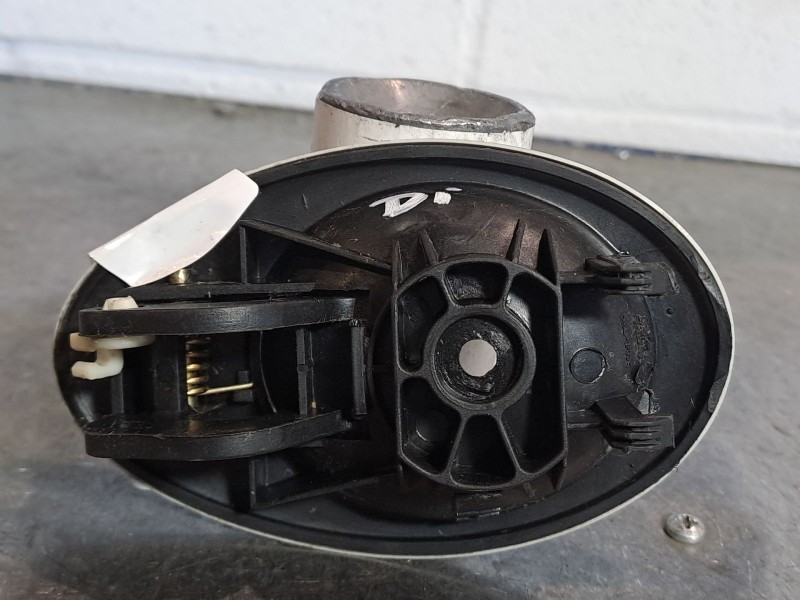 Recambio de maneta interior delantera izquierda para chevrolet matiz 1.0 cat referencia OEM IAM   