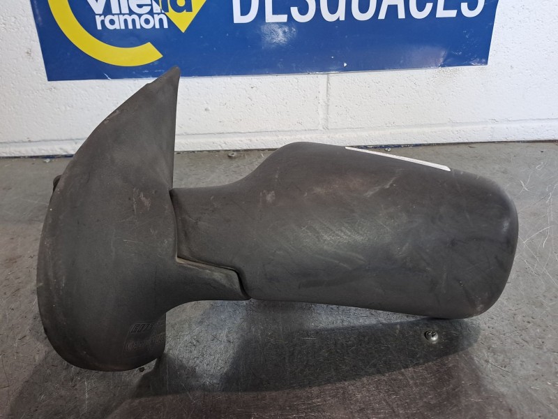 Recambio de retrovisor izquierdo para fiat punto berlina (176) 1.2 cat referencia OEM IAM MANUAL  