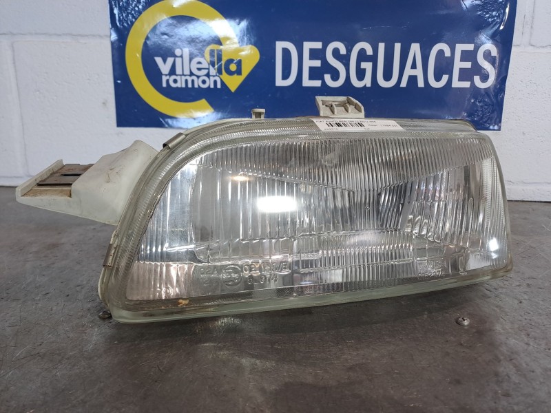 Recambio de faro izquierdo para fiat punto berlina (176) 1.2 cat referencia OEM IAM   