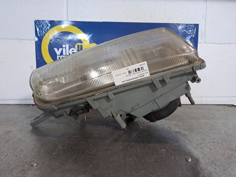 Recambio de faro derecho para nissan primera berl./familiar (p10/w10) 1.6 referencia OEM IAM   