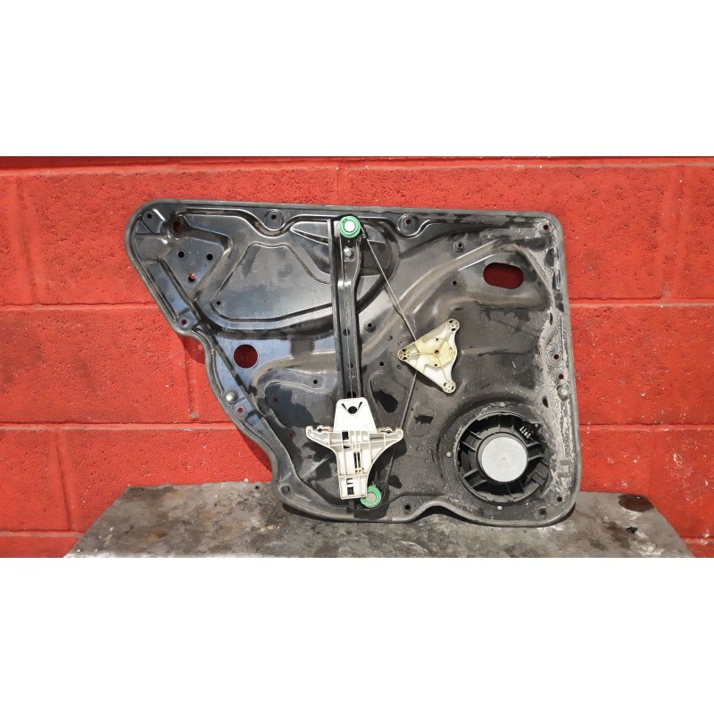 Recambio de elevalu. tras. derecho para volkswagen passat berlina (3c2) highline | 04.05 - 12.10 highline | 04.05 - 12.10 refere