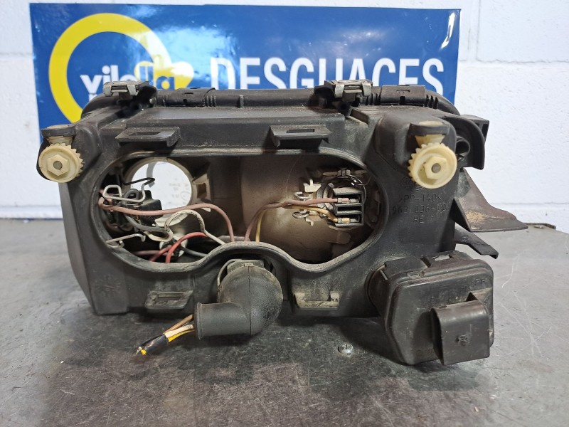 Recambio de faro derecho para audi a3 (8l) 1.9 tdi ambiente referencia OEM IAM   