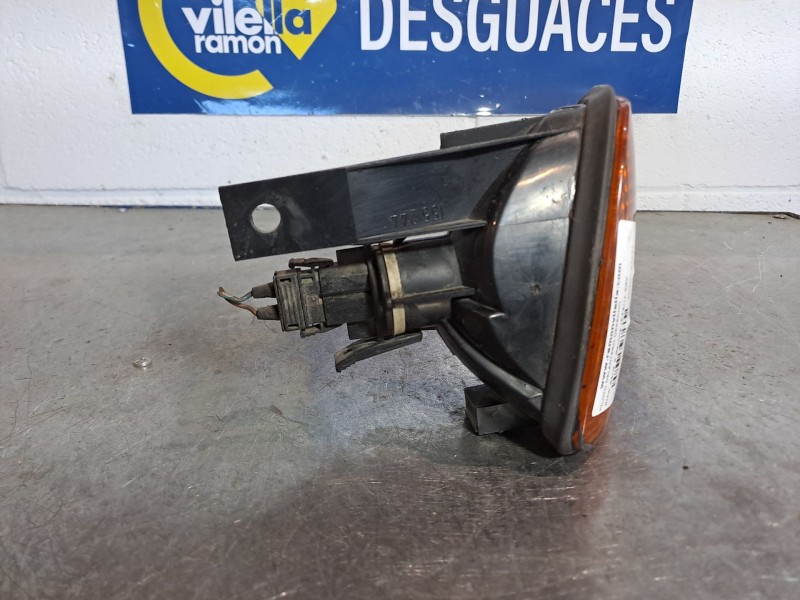 Recambio de piloto delantero derecho para bmw serie 5 berlina (e34) 2.0 520i (110kw) referencia OEM IAM    Recambio de piloto delantero derecho para bmw serie 5 berlina (e34) 2.0 520i (110kw) referencia OEM IAM