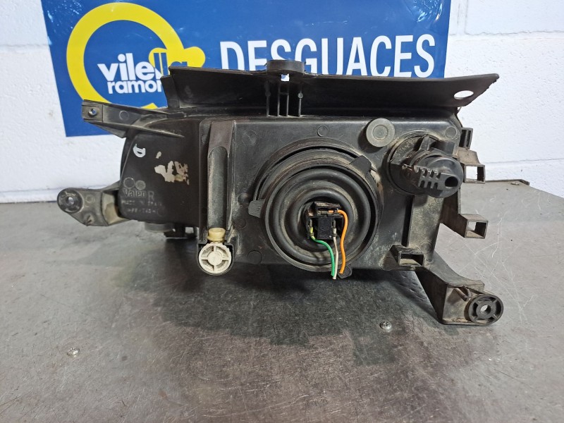 Recambio de faro derecho para citroen berlingo referencia OEM IAM   