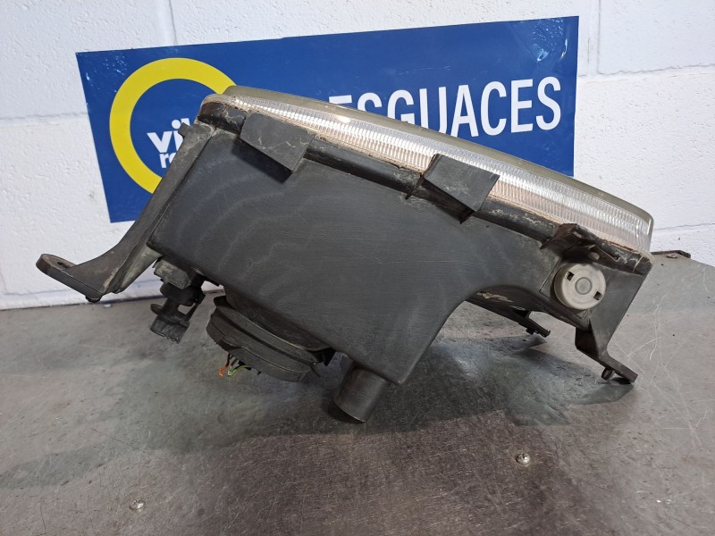 Recambio de faro derecho para citroen berlingo referencia OEM IAM   
