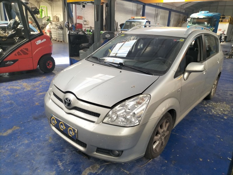 toyota corolla verso (r1) del año 2005