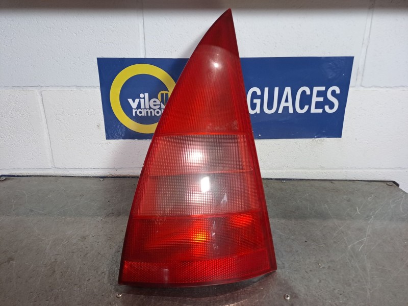 Recambio de piloto trasero derecho para citroen c3 1.4 hdi exclusive referencia OEM IAM   