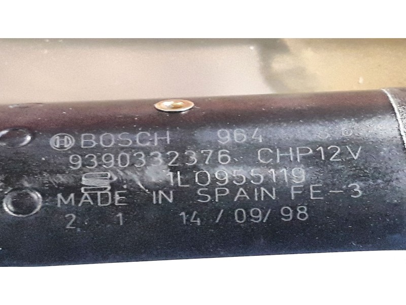 Recambio de motor limpia delantero para seat ibiza (6k) 1.4 | 0.93 - ... 1.4 | 0.93 - ... referencia OEM IAM   