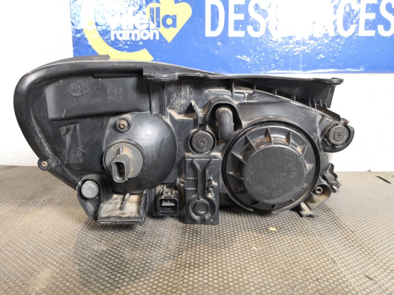 Recambio de faro izquierdo para kia cerato  | 0.04 - 0.07  | 0.04 - 0.07 referencia OEM IAM   