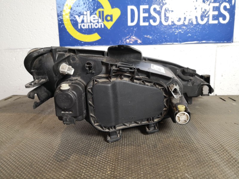 Recambio de faro izquierdo para peugeot 206 berlina e-music referencia OEM IAM    Recambio de faro izquierdo para peugeot 206 berlina e-music referencia OEM IAM