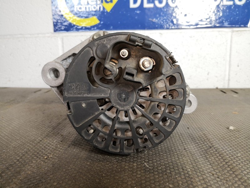 Recambio de alternador para fiat sedici (189) referencia OEM IAM 3140079J0  