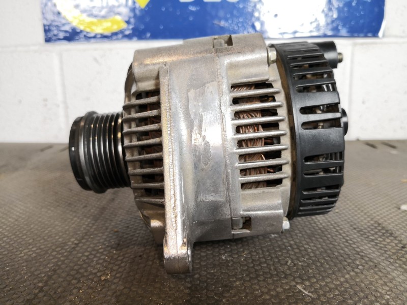 Recambio de alternador para reanult megane referencia OEM IAM    Recambio de alternador para reanult megane referencia OEM IAM