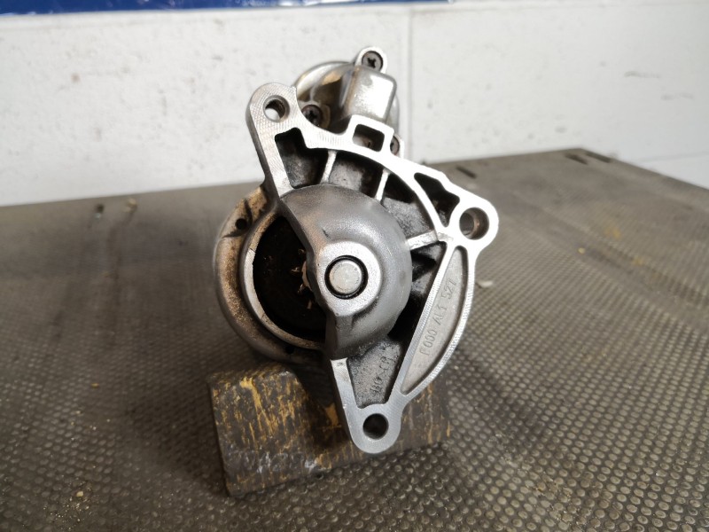 Recambio de motor arranque para peugeot 206 berlina e-music referencia OEM IAM 0001112041  